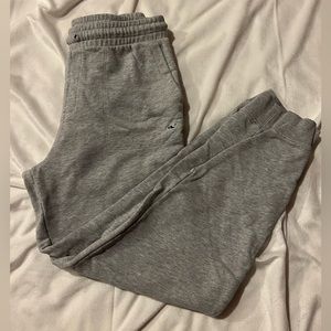 vineyard vines joggers